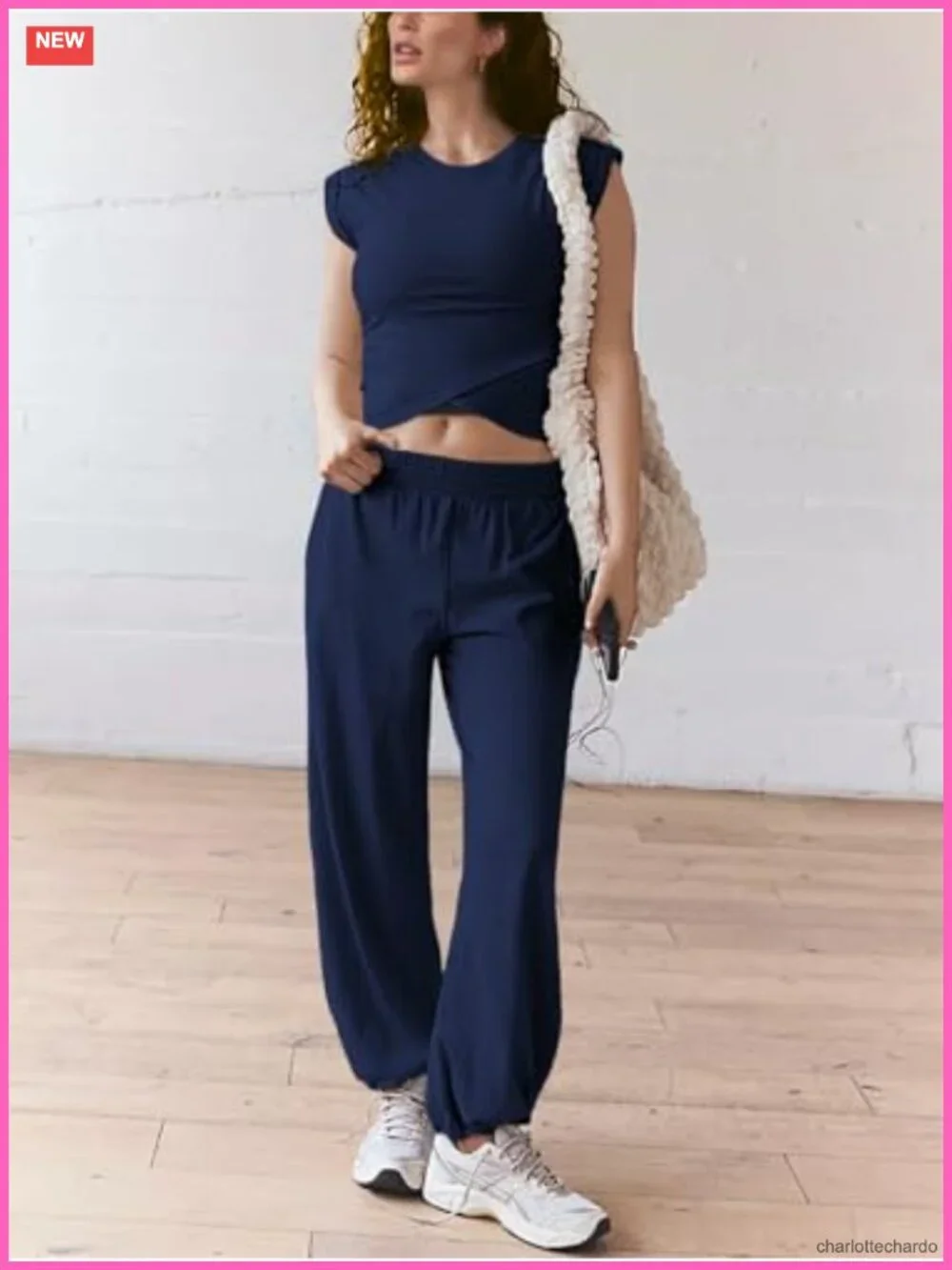Cropped Top and Jogger Sweatpant Matching Set 2 Piece Loungewear Outfit with
